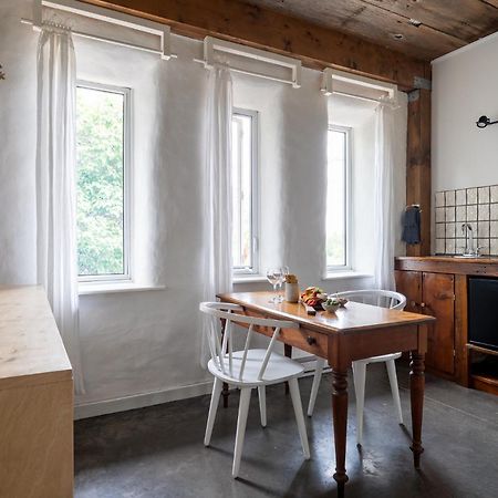 Carrying Place Owl'S Nest Suites المظهر الخارجي الصورة