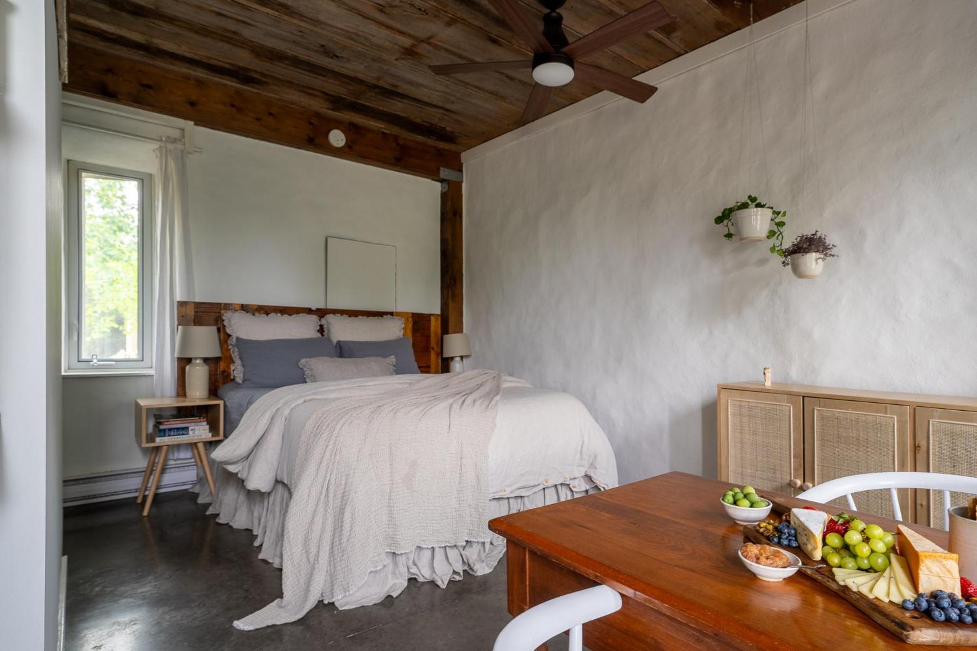 Carrying Place Owl'S Nest Suites المظهر الخارجي الصورة