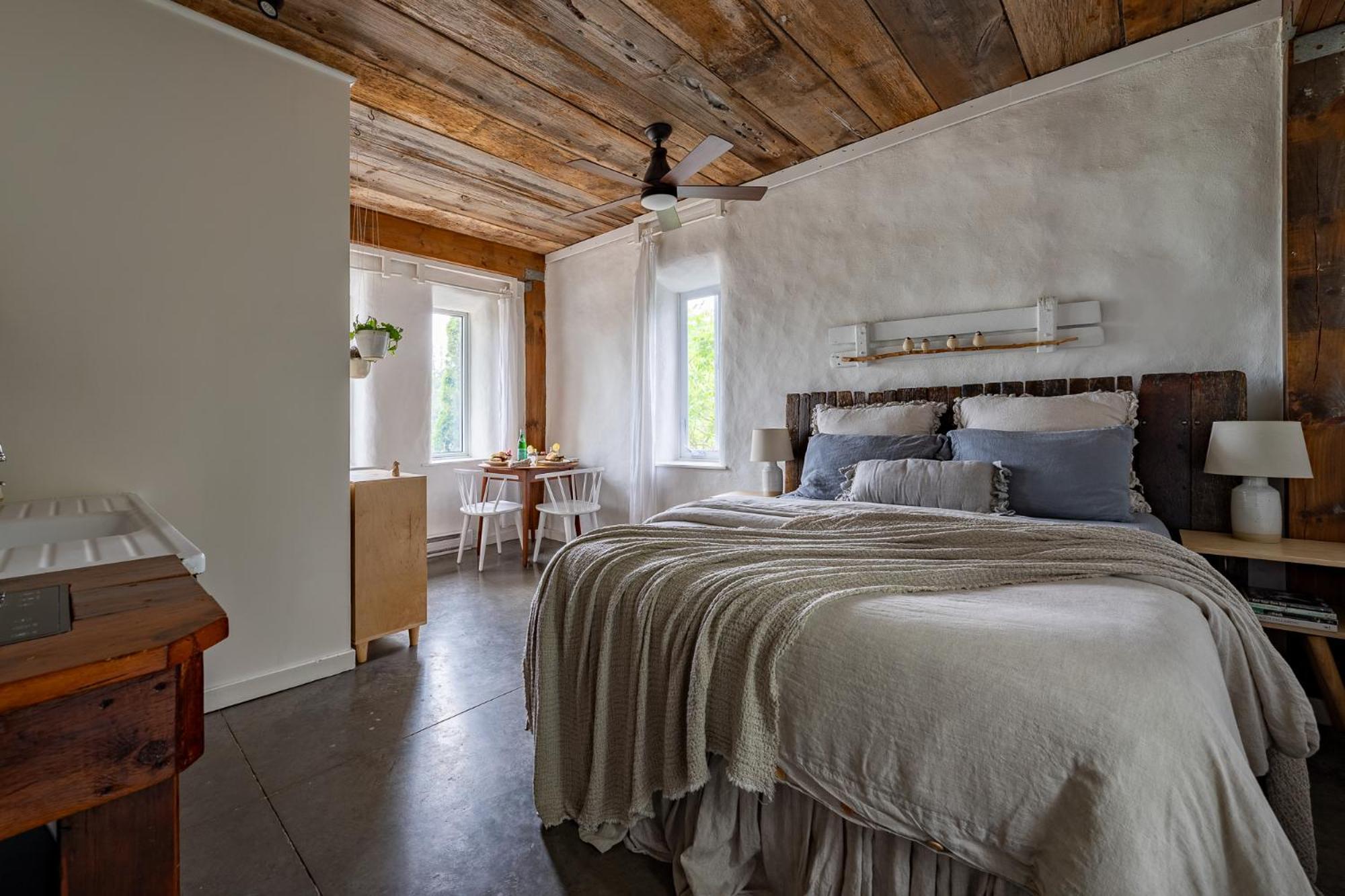 Carrying Place Owl'S Nest Suites المظهر الخارجي الصورة